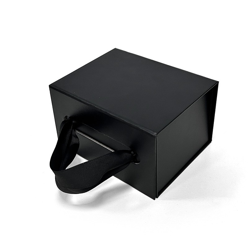 Box Packaging Clothing 2